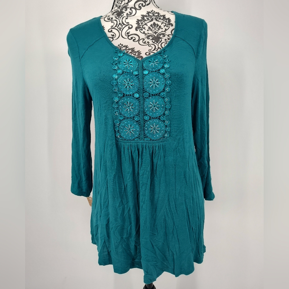 Live and Let Live Teal Floral Boho Embroidery Top Size Women's Medium
